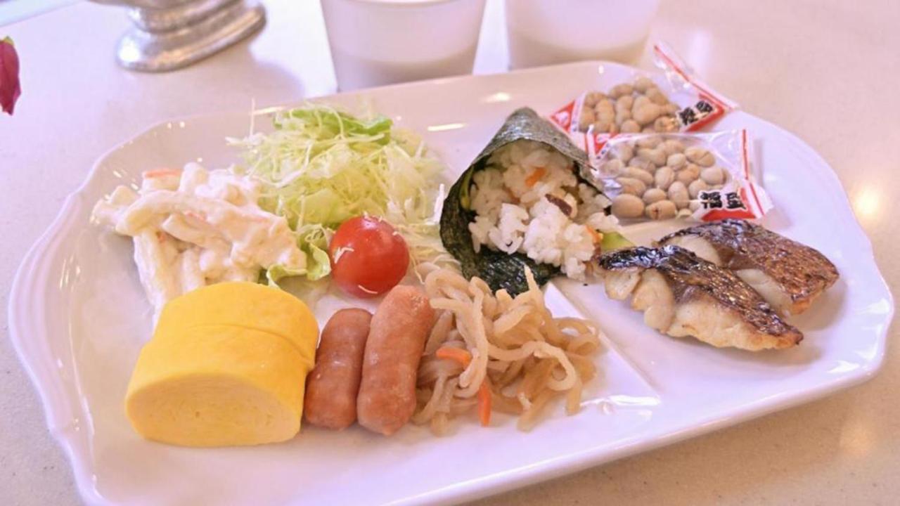 Toyoko Inn Shin-Osaka Higashi-Mikuni Ekimae Esterno foto