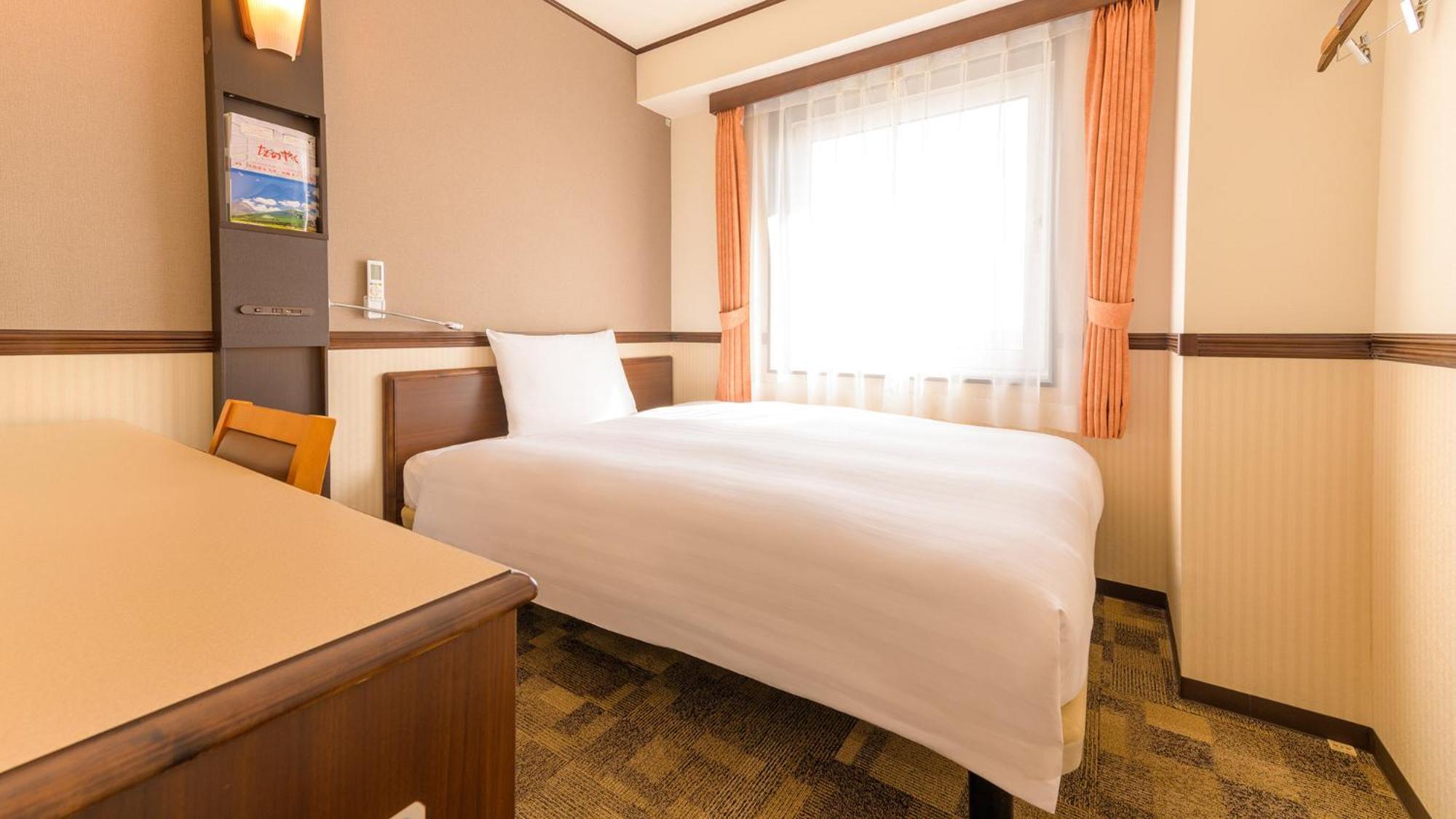 Toyoko Inn Shin-Osaka Higashi-Mikuni Ekimae Esterno foto