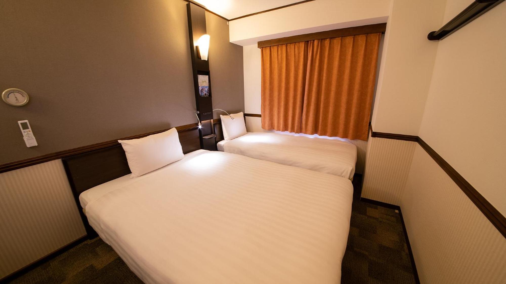 Toyoko Inn Shin-Osaka Higashi-Mikuni Ekimae Camera foto