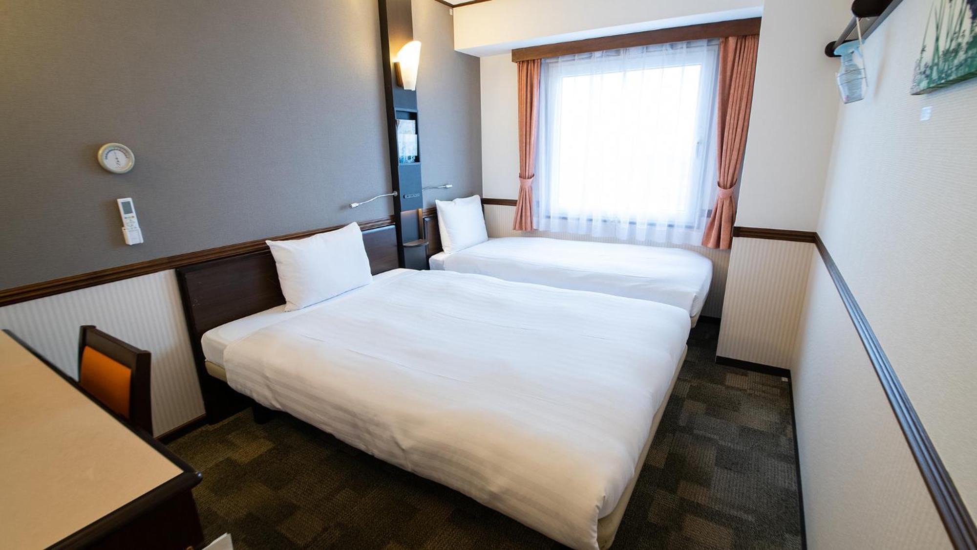 Toyoko Inn Shin-Osaka Higashi-Mikuni Ekimae Camera foto
