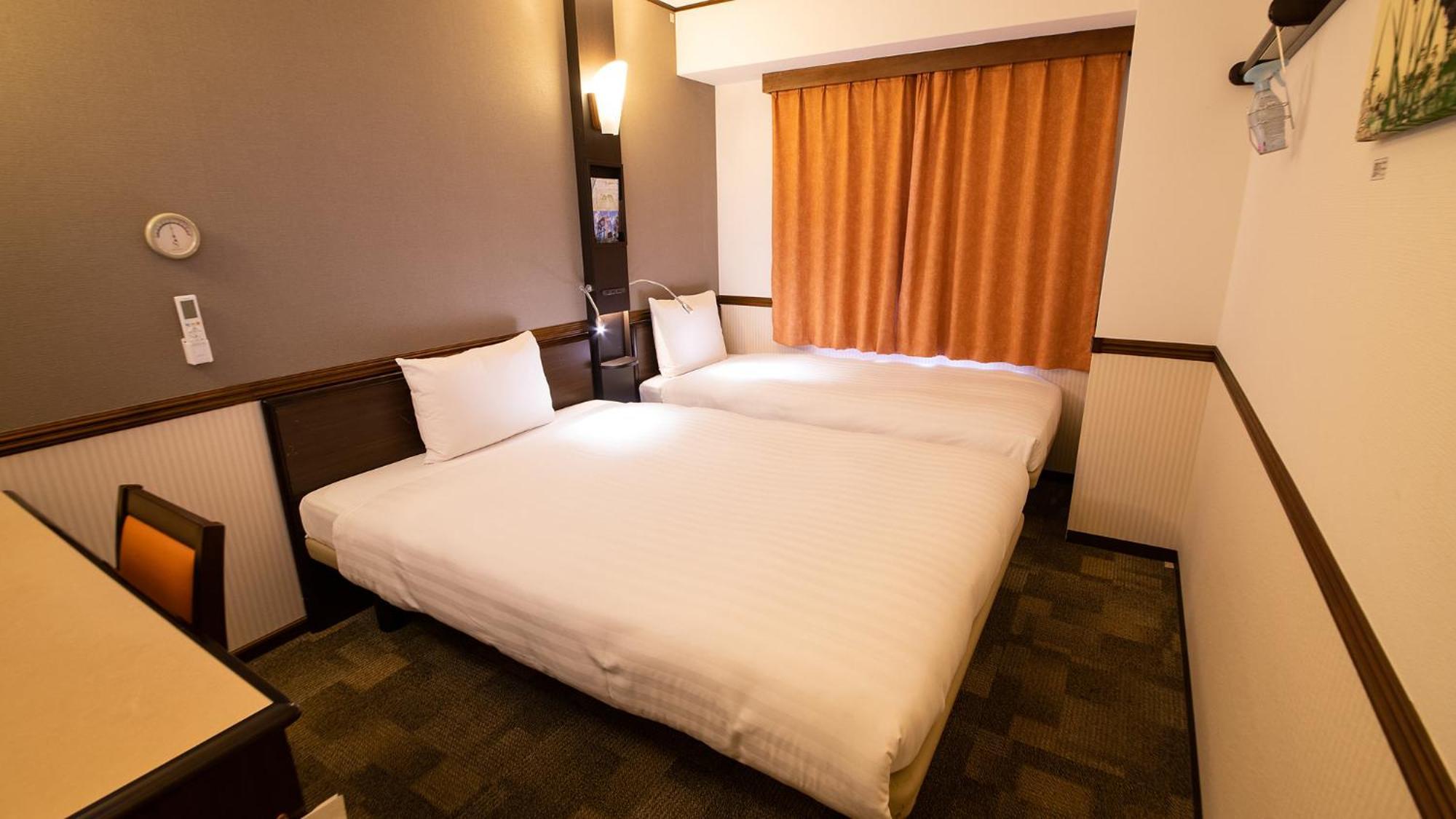 Toyoko Inn Shin-Osaka Higashi-Mikuni Ekimae Camera foto